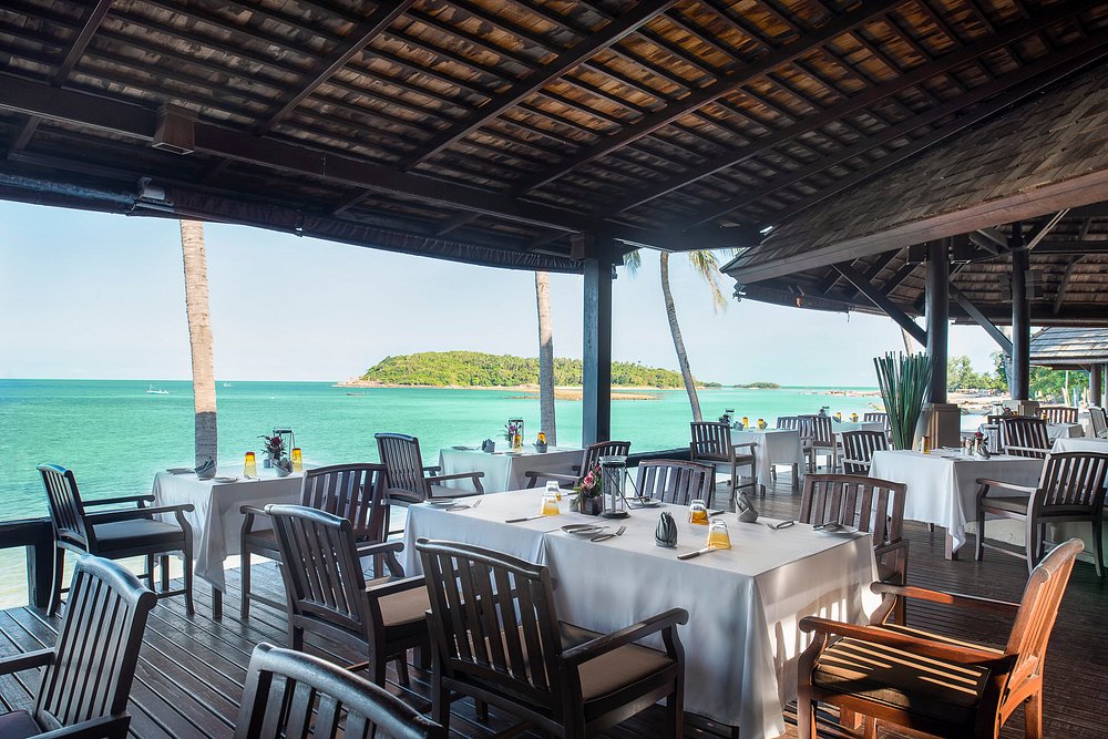 هتل نورا بیچ ریزورت اند اسپا